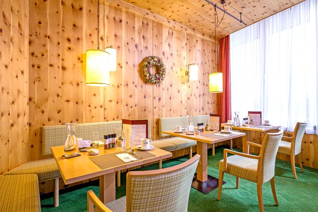 Vivea Gesundheitshotel Bad Goisern Εξωτερικό φωτογραφία